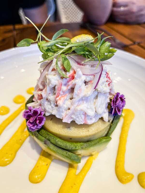 Bayshore Club - comida peruana